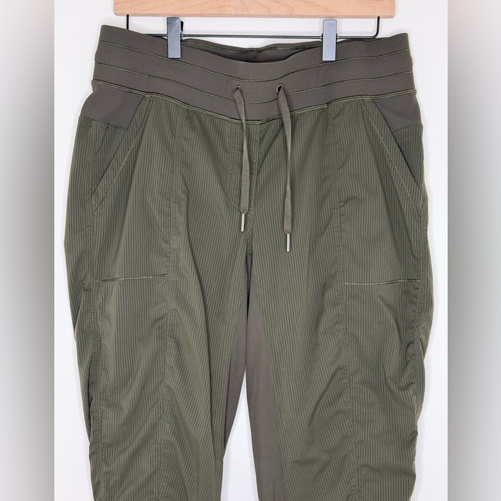 Lululemon Street To Studio Pant Women's 12 Dark Olive Unlined 28” Athletic Dance